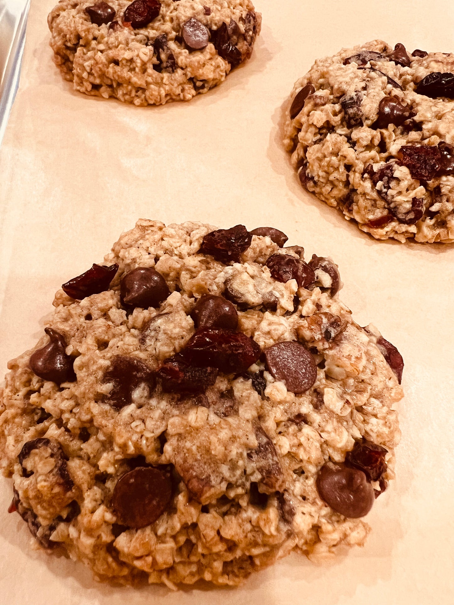 Oatmeal Cranberry Dark Chocolate Pecan Cookie (1 Dozen)